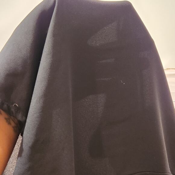 Vince Camuto Sleeveless Flowy Top Womens Sz Large Black Sheer Minimalist Shirt - Picture 3 of 7